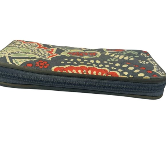 Vera Bradley Zip Around Clutch Wallet - Retired Nomadic Floral - Picture 9 of 10